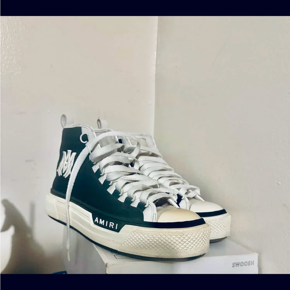 Authentic AMIRI Monochrome High-Top Sneakers size 42 men’s